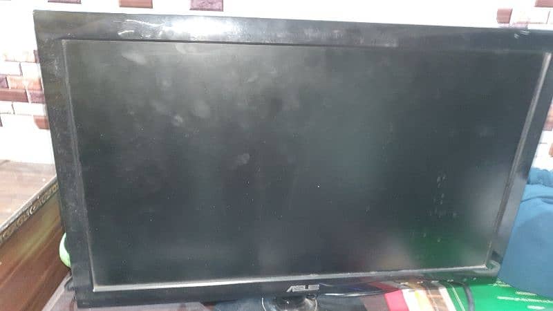 Desktop with monitor 2