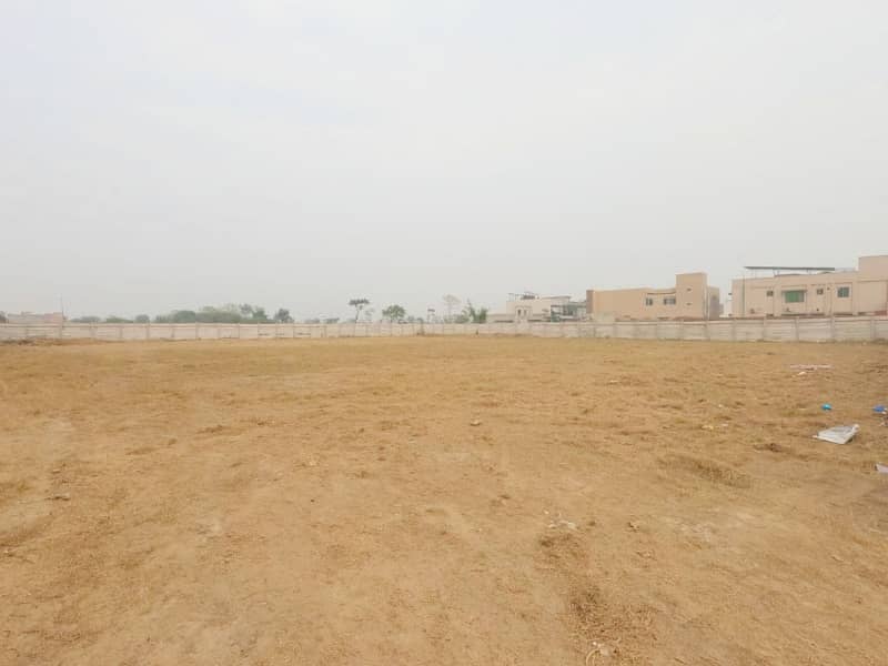 8 Kanal Commercial Plot Main 100ft Road For Sale In Rs. 450000000 Only 15