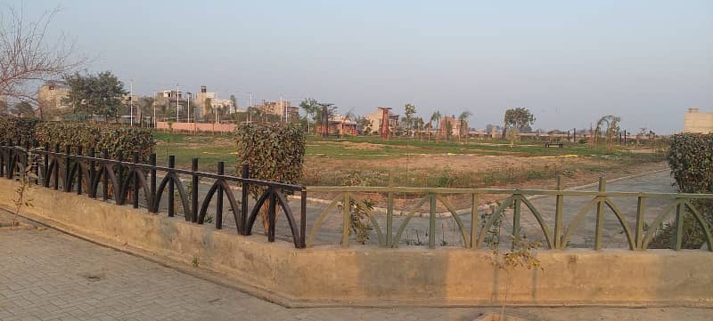 Ready To Buy A Residential Plot 10 Marla In Paragon City -Barki road Lahore 7