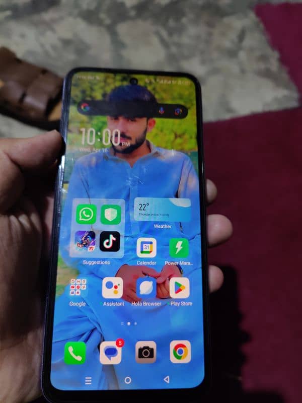 infinix hot 30play 4/64 clean condition just phone no box and charger 0