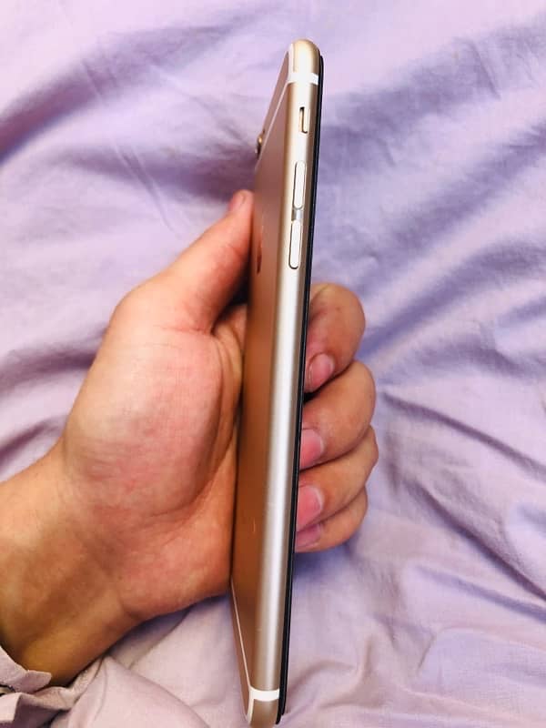 IPhone 6s Plus PTA Approved with box 4
