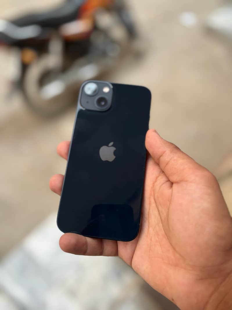 Iphone 13 with apple warranty 100%health 2