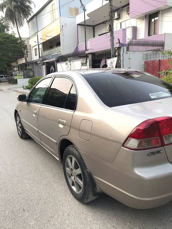 Honda Civic Prosmetic 2005 4