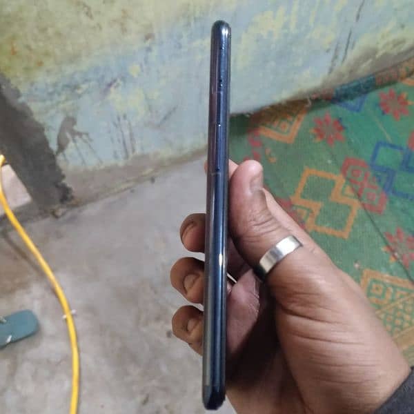 OnePlus n100 0