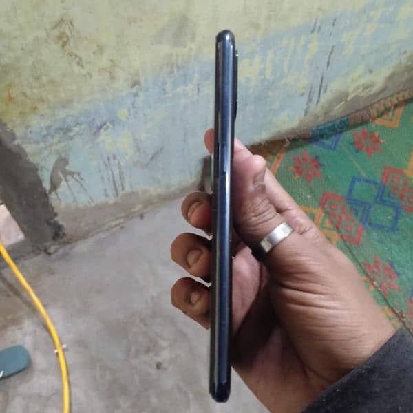 OnePlus n100 4