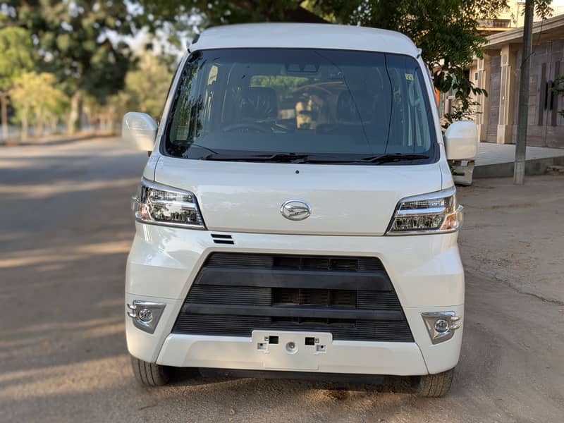 Daihatsu Hijet 2018 0