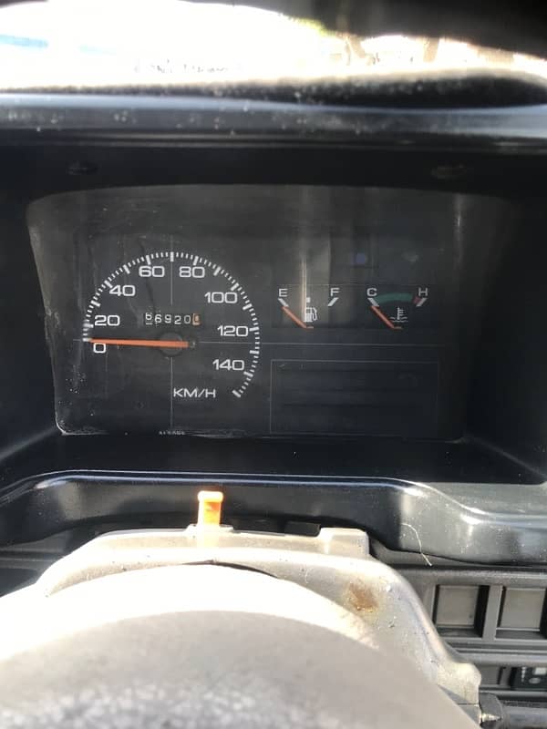 Suzuki Mehran VXR 2010 17