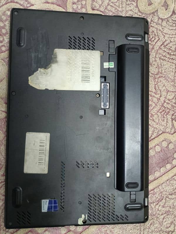 Lenovo x250 core i5 5th generation 3