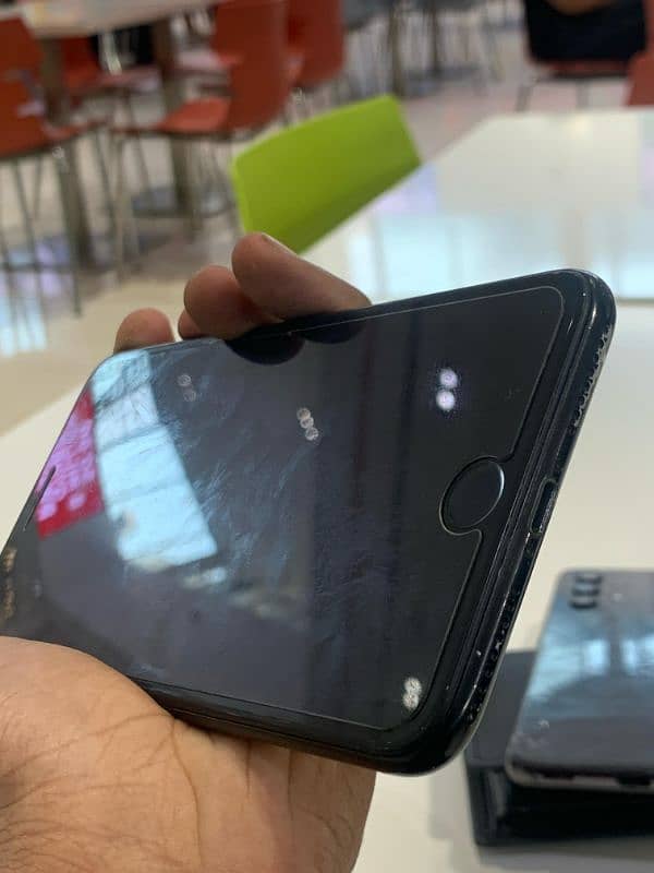 Iphone 7 plus pta 128gb 0