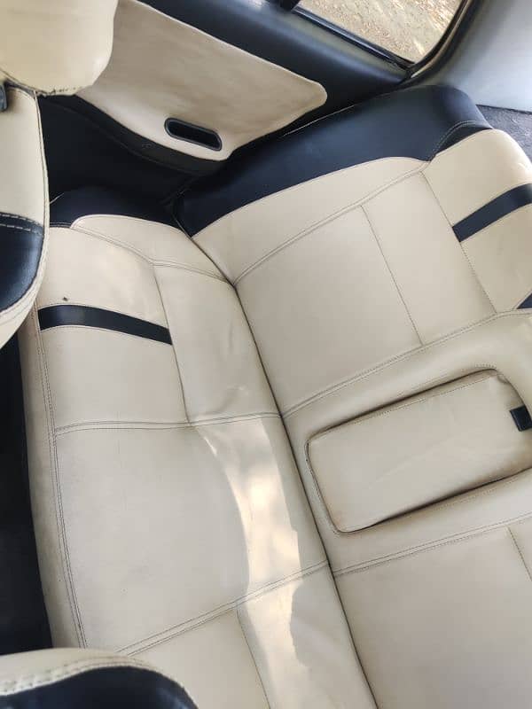 Honda City IVTEC 2000 9