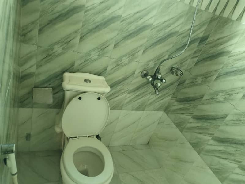 10 Marla Upper Portion For Rent For Office And Family Residents Both Options Available Very Hot Location Wapda Town Starting Block With Lower Rentil Party Gass ,Electric Meter And Water Available 6