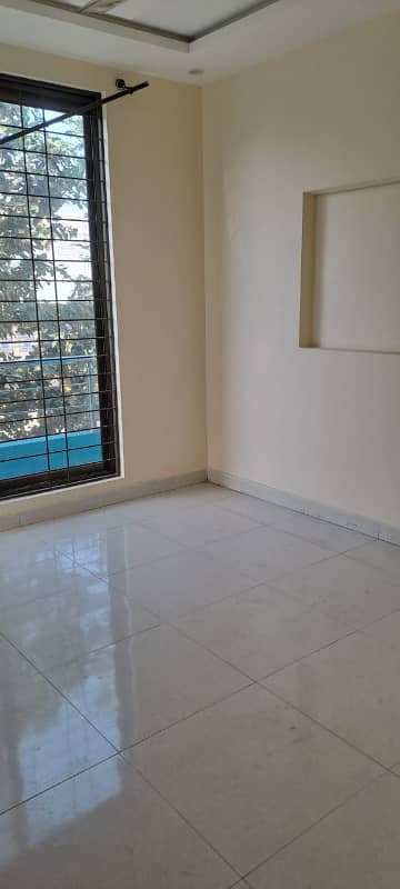 5 MARLA BEAUTIFUL HOUSE AVAILABLE FOR RENT IN DHA RAHBER 11 1