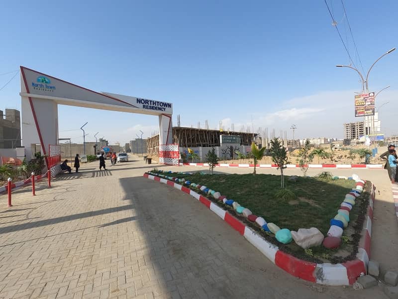 Affordable Prime Location Residential Plot Of 80 Square Yards Is Available For sale 0