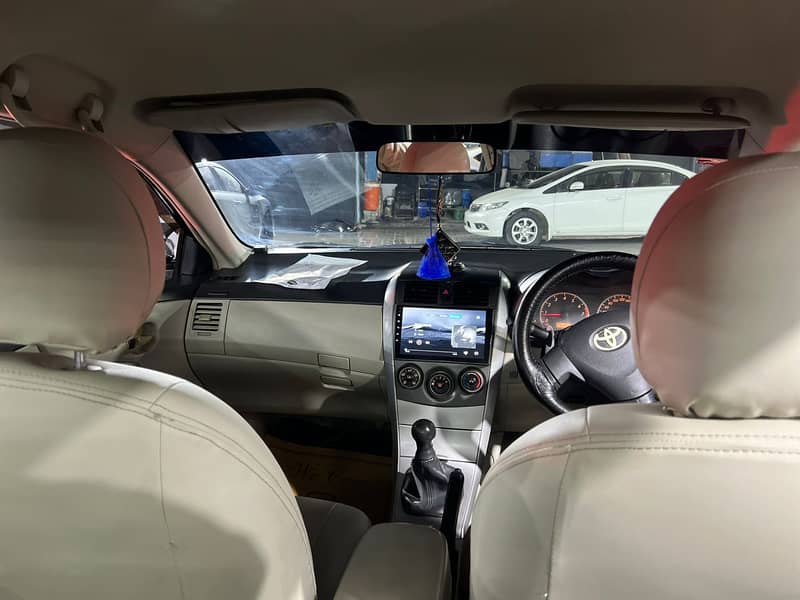 Toyota Corolla GLI 2012 5