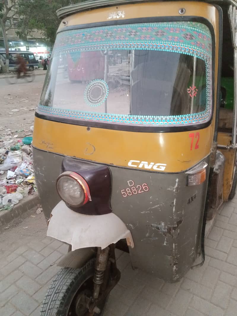 SazGar-2009,LPG-Gas-PetRoL Rickshaw, lWhite Engine, 2 Tyar OK, 7