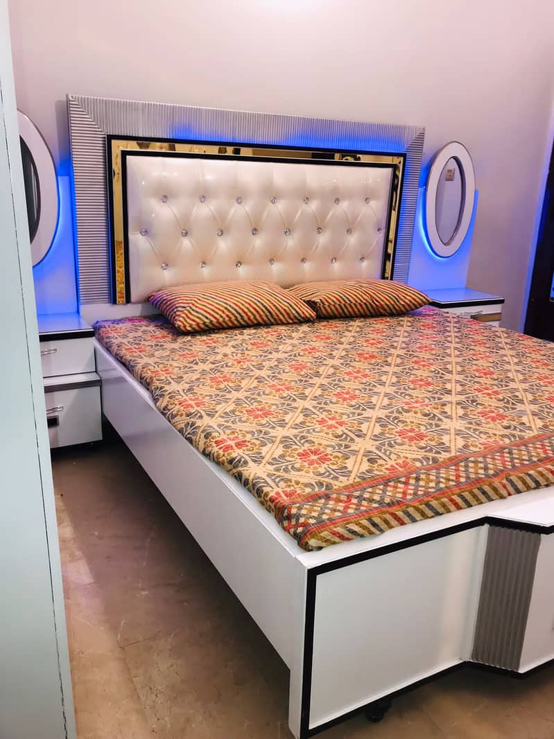 Bedroom Set Available |Fency Bed|Luxurious Bed Is Very Good Price| 7