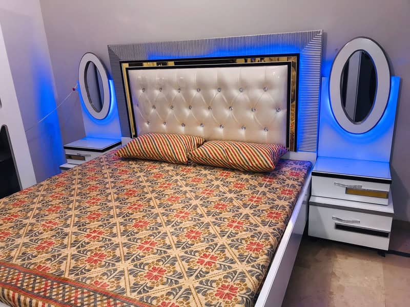 Bedroom Set Available |Fency Bed|Luxurious Bed Is Very Good Price| 11