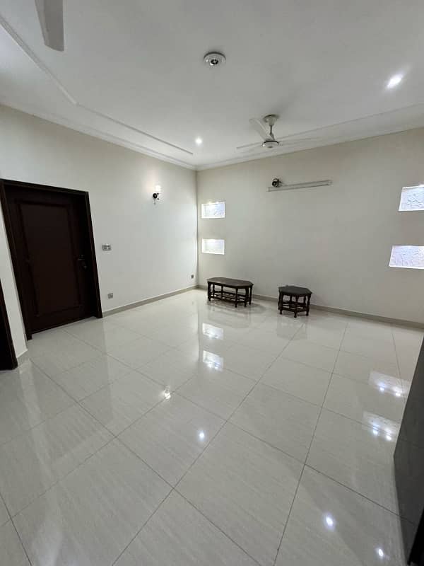 10 Marla Upper Portion Available For Rent In Sector C Bahria Town Lahore 5