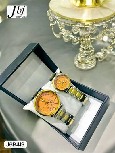 *Crystal Time Couple Watch*  • Round Dial