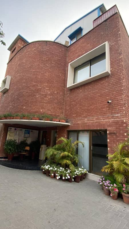 4 Kanal Lafite Commercial Building available for Rent in Gulberg Lahore 44