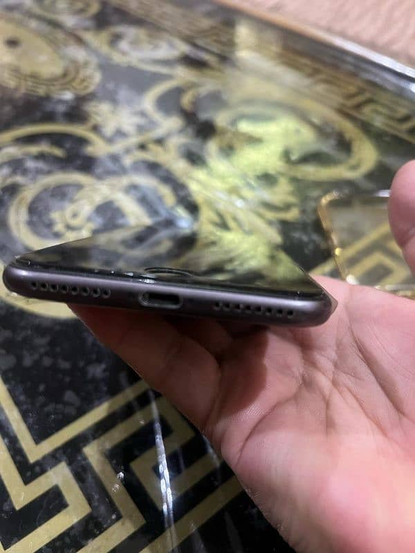 iphone 8 plus 2