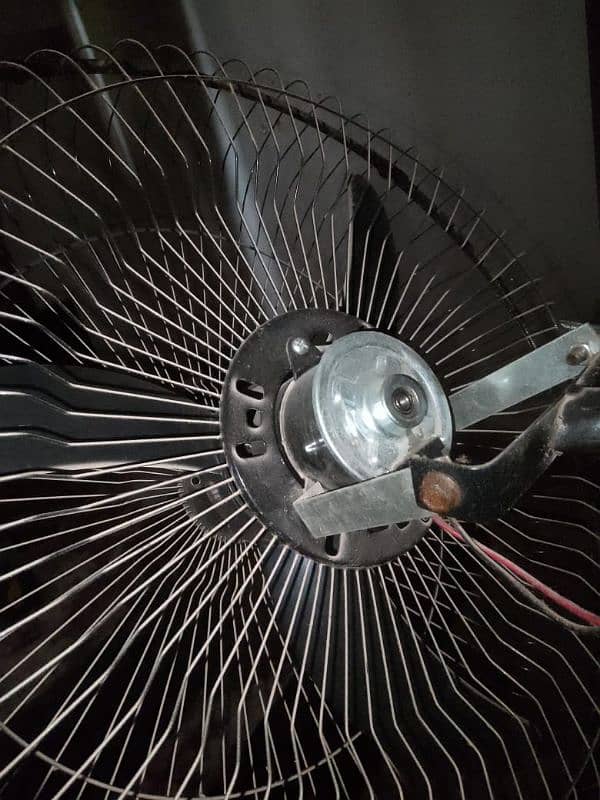 For Sale 65 Ampr Battery & 12 Volt Fan Dc & 20 Ampr Battery Charger 0