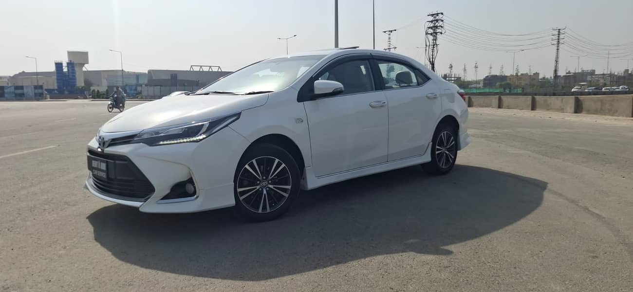 Car without driver /Gli Rent a car/Car rental/Corolla Gli self drive/ 6
