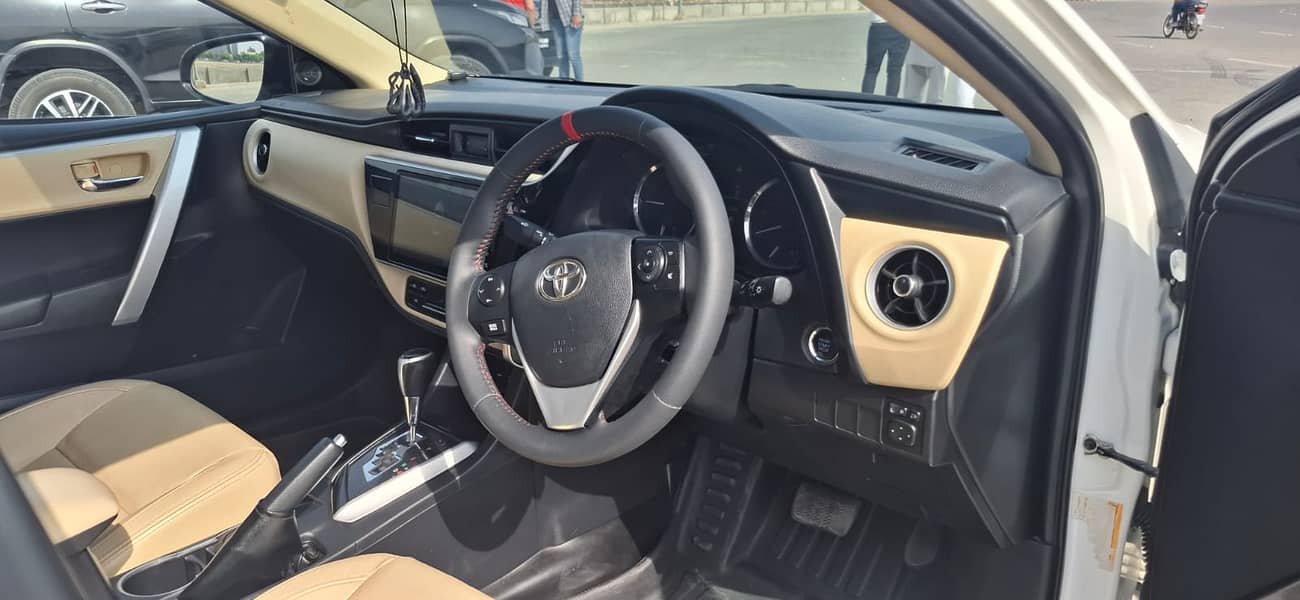 Car without driver /Gli Rent a car/Car rental/Corolla Gli self drive/ 9
