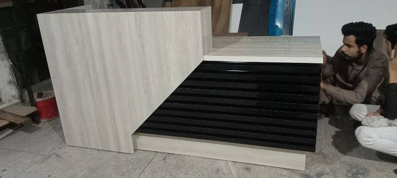 Reception Table 4