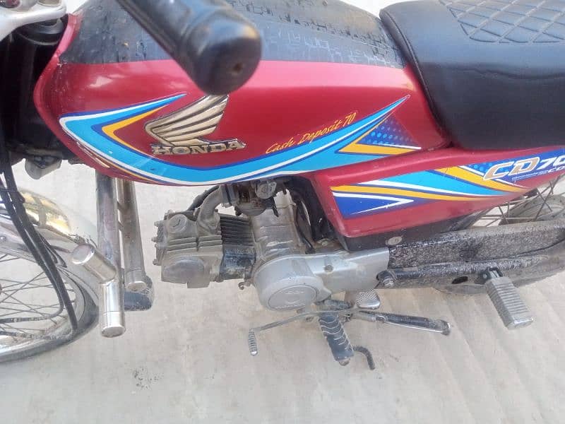 Honda CD 70 Lahore number model 2019 3