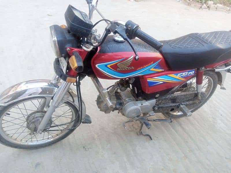 Honda CD 70 Lahore number model 2019 4