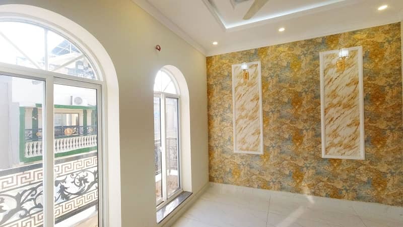 Book Prime Location House Today In Formanites Housing Scheme - Block M 35