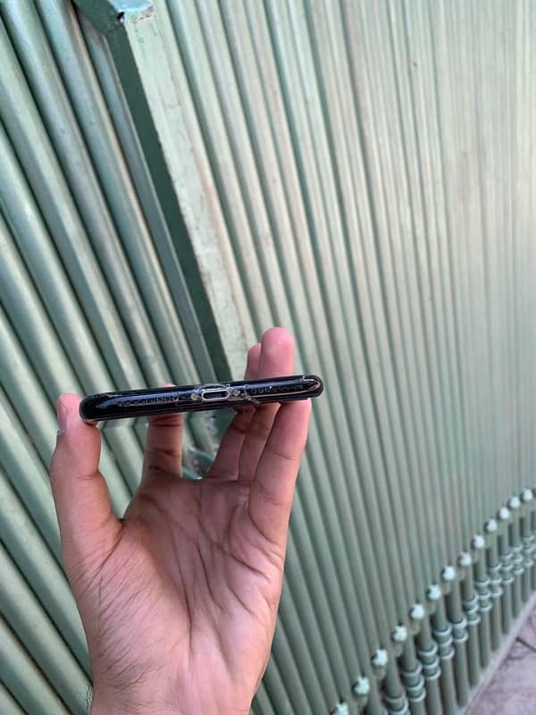7 plus 256 gb pta approved 8