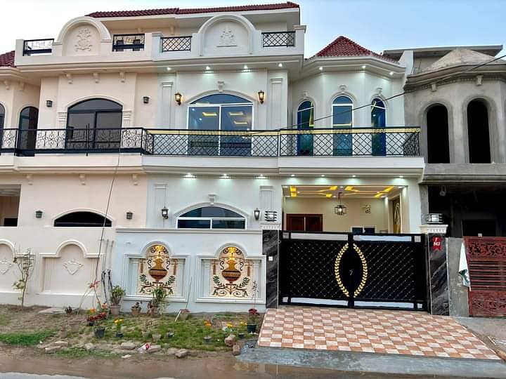5 Marla Brand New Luxury Upper Portion Available For Rent In Formanites Housing Scheme Block - N Lahore. Only 35000 Thousand 0
