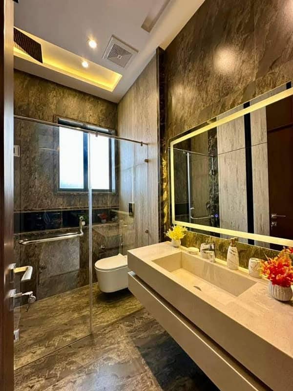 5 Marla Brand New Luxury Upper Portion Available For Rent In Formanites Housing Scheme Block - N Lahore. Only 35000 Thousand 6