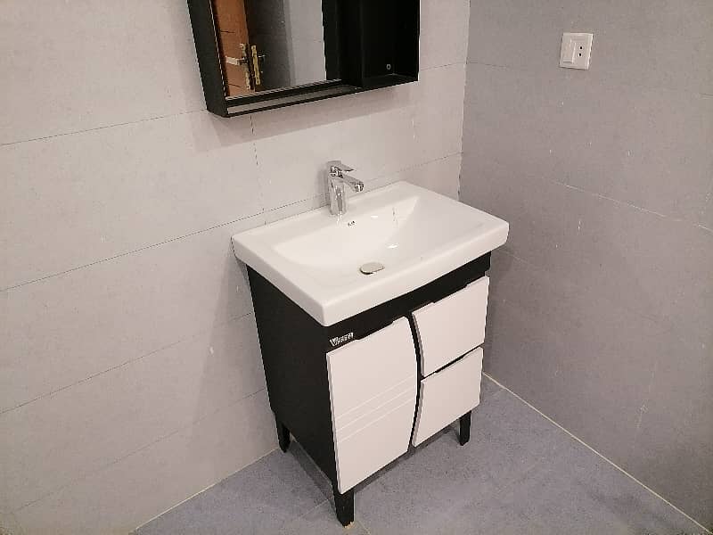 5 Marla Lower Portion For Rent In Beautiful Formanites Housing Scheme 5