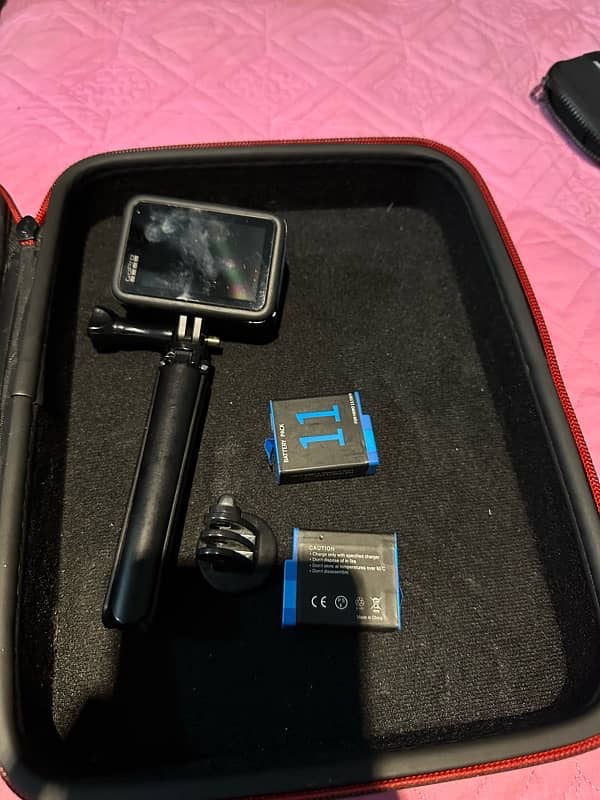 Go Pro 10 for sale in mint condition 3