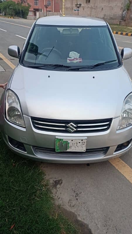 Suzuki Swift 2012 DLX 4