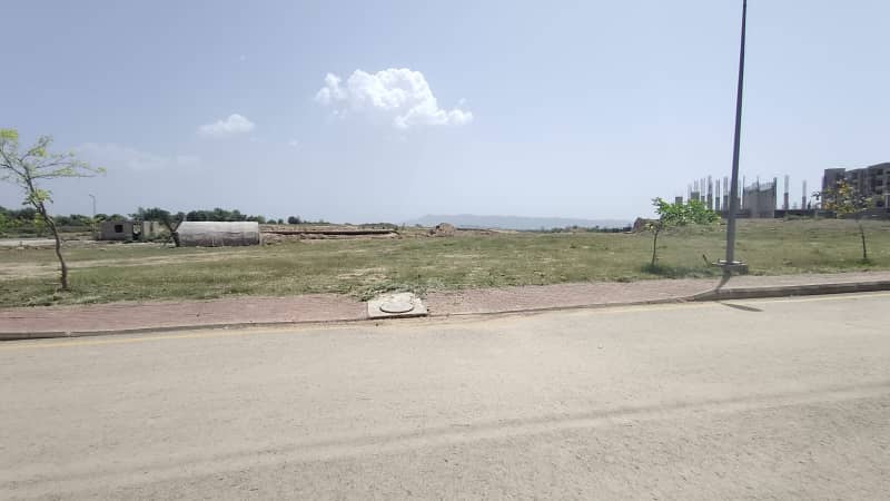 08 Marla Possession Plot for Sale Ready for Construction | Prime Location 7