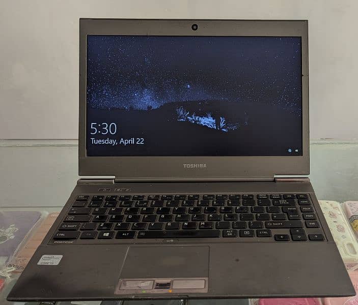 Toshiba Laptop - Core i3 3rd Generation in Slim body 2