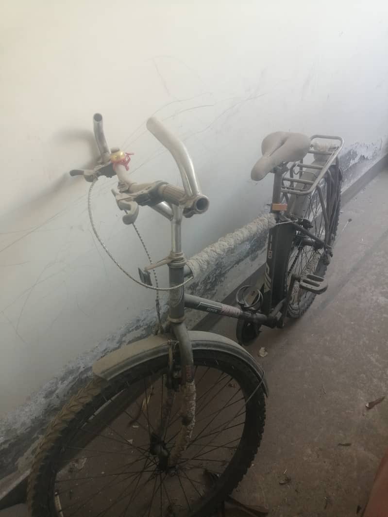 New model, imported bicycle 4
