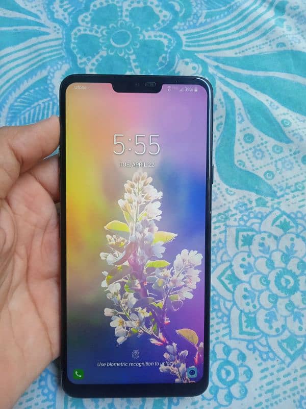 LG G7, 4/64, sim working 0