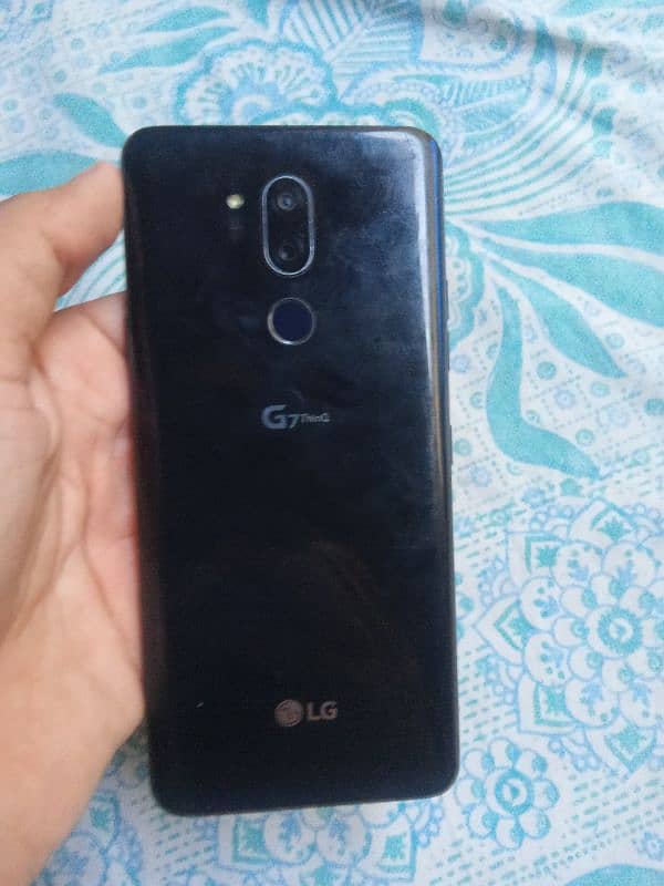 LG G7, 4/64, sim working 4