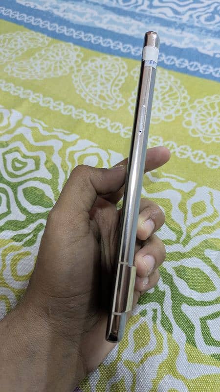 pixel 7 pro 12/128, slightly used, great condition 2