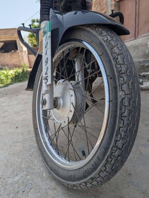 Yamaha YBZ 125 2018 11