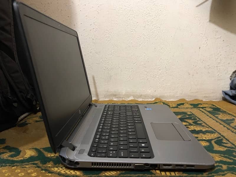 core i3 4th generation with 4gb/500gb 3