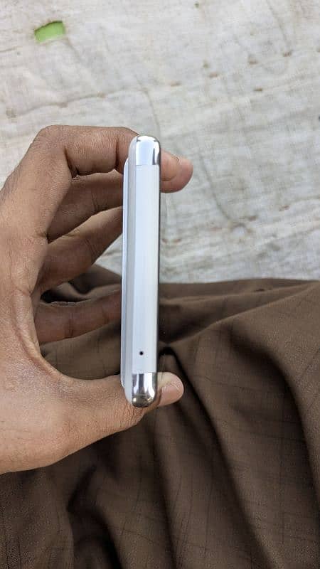 Google pixel 6pro 5