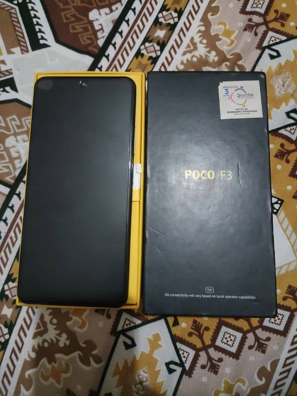 poco F3 8/128 0