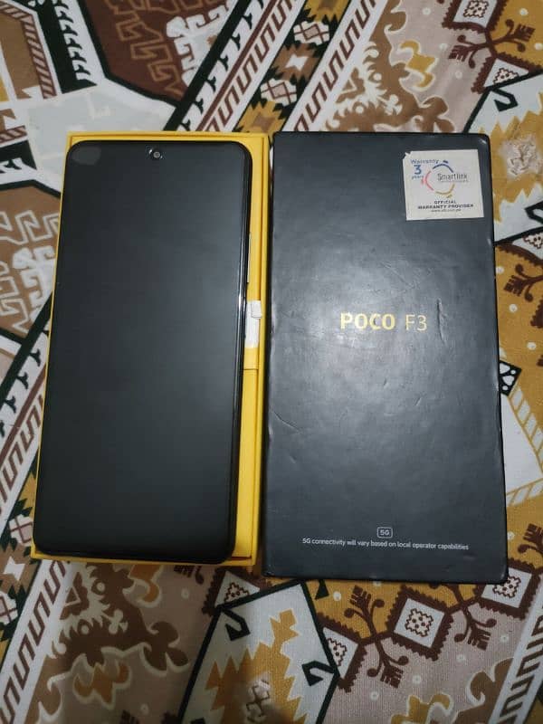 poco F3 8/128 1