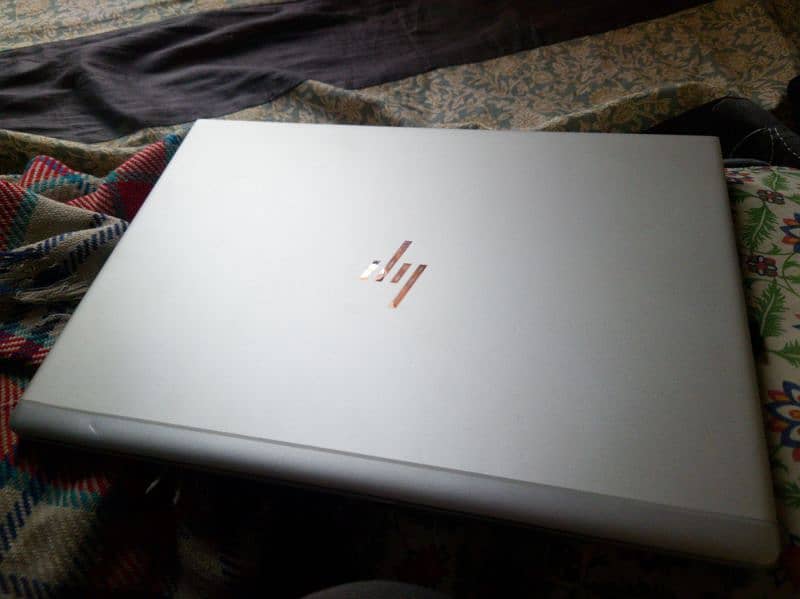 Hp Elitebook 745g = Ryzen 5 Pro 3500u Urgent sale 3